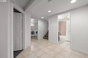 6362 N Commercial Ave, Portland, OR 97217 - Photo 25