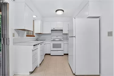 13349 NW Westlawn Ter, Portland, OR 97229 - Photo 11