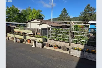 3780/3782 Hooker Rd, Roseburg, OR 97470 - Photo 47