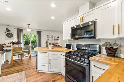 155 Aaron Way, Newberg, OR 97132 - Photo 7