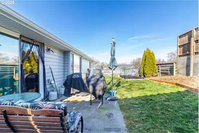305 SE 9th Dr, Hermiston, OR 97838 - Photo 7