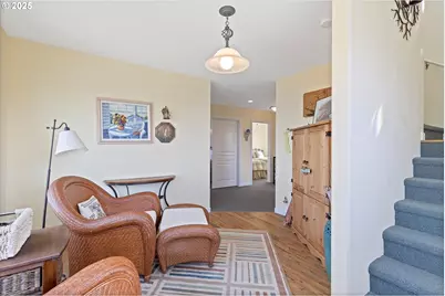 5776 NW Keel Ave, Lincoln City, OR 97367 - Photo 17