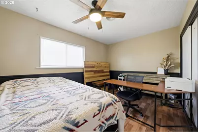 805 SW Mt Adams Ave, Boardman, OR 97818 - Photo 13