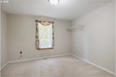 41715 Miles Ln, Lebanon, OR 97355 - Photo 39