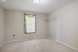 41715 Miles Ln, Lebanon, OR 97355 - Photo 39