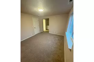 529 Helen St, Eugene, OR 97404 - Photo 9
