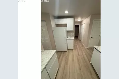 529 Helen St, Eugene, OR 97404 - Photo 3
