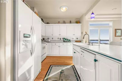 635 Lemwick Ln, Yachats, OR 97498 - Photo 27