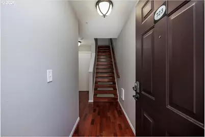 723 SE Fairwinds Loop #BLDG H, Vancouver, WA 98661 - Photo 5