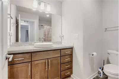 6360 SE Harkness Ln, Hillsboro, OR 97129 - Photo 15