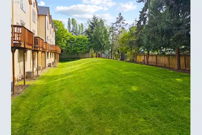 676 SW Dillan Dr, Beaverton, OR 97006 - Photo 23