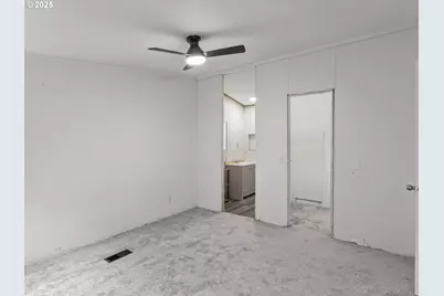 300 S Everest St #44, Newberg, OR 97132 - Photo 23