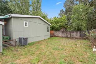 300 S Everest St, Newberg, OR 97132 - Photo 35