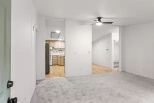 300 S Everest St, Newberg, OR 97132 - Photo 7