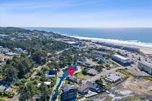1224 SE 1st St, Lincoln City, OR 97367 - Photo 43