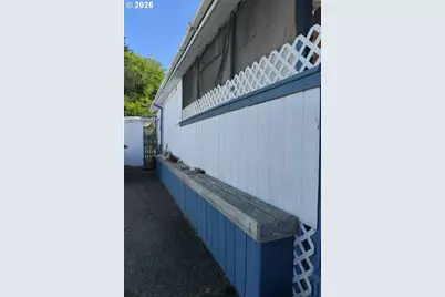174 Riggs Hill Ln, Winchester Bay, OR 97467 - Photo 17