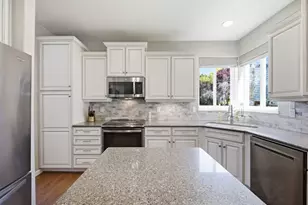 1909 NE 155th Cir, Vancouver, WA 98686 - Photo 9