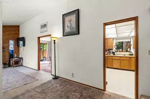 1163 Fir Acres Dr, Eugene, OR 97401 - Photo 9