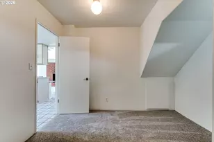 925 Grant St, Eugene, OR 97402 - Photo 9