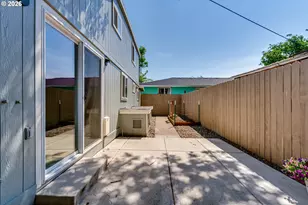 925 Grant St, Eugene, OR 97402 - Photo 17