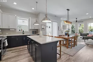 11742 SW Valencia Ln, Wilsonville, OR 97070 - Photo 17