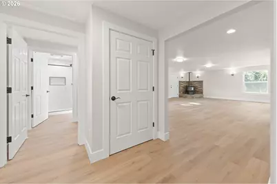 329 Dean Ave, Eugene, OR 97404 - Photo 37