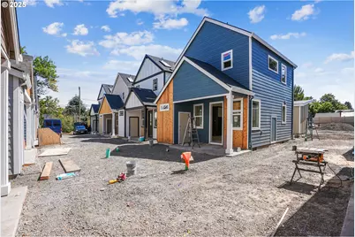 9576 SW 91st Ave #7, Portland, OR 97223 - Photo 5