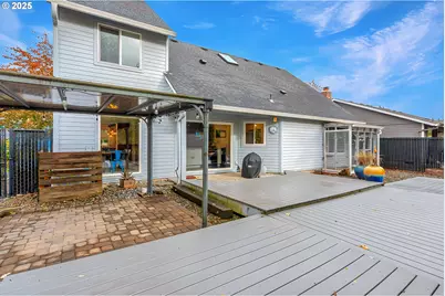 5256 SE Winsor Ct, Milwaukie, OR 97222 - Photo 35