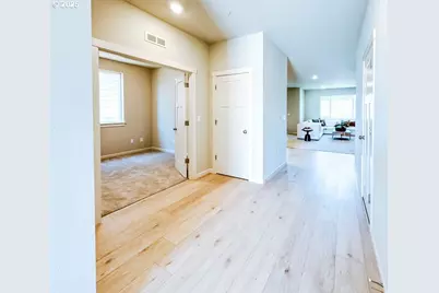 2601 S 4th Dr, Ridgefield, WA 98642 - Photo 5