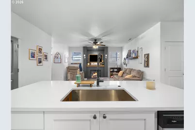 252 NE Arrowhead Dr, Estacada, OR 97023 - Photo 7