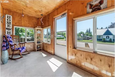 321 W Virginia St, Stayton, OR 97383 - Photo 9