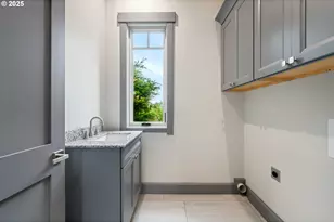 2485 Beach Loop Dr, Bandon, OR 97411 - Photo 25