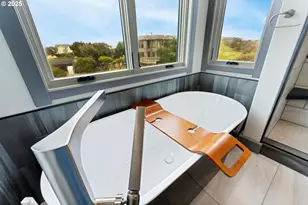 2485 Beach Loop Dr, Bandon, OR 97411 - Photo 19