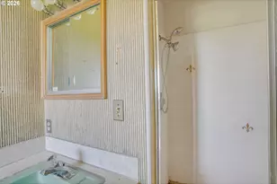 29620 E Woodard Rd, Troutdale, OR 97060 - Photo 27