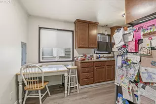 733 Delaware St, Longview, WA 98632 - Photo 23