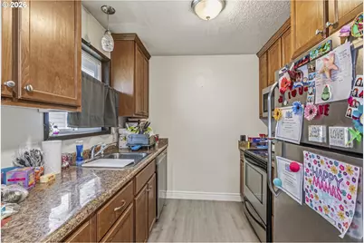 733 Delaware St, Longview, WA 98632 - Photo 17