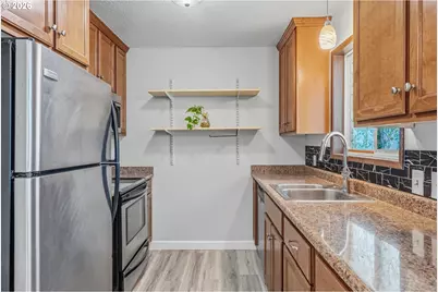 733 Delaware St, Longview, WA 98632 - Photo 15