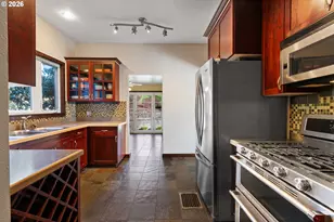 602 NW 18th Loop, Camas, WA 98607 - Photo 15