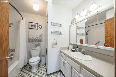 92693 Tt Larson Rd, Astoria, OR 97103 - Photo 25