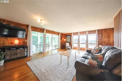 92693 Tt Larson Rd, Astoria, OR 97103 - Photo 11