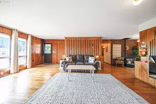 92693 T T Larson Rd, Astoria, OR 97103 - Photo 9