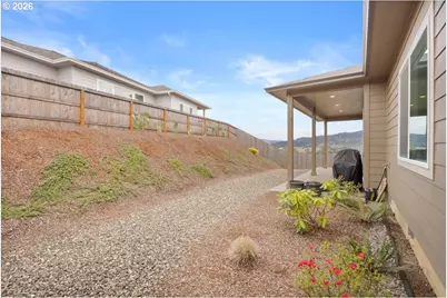 816 Pebble Creek St, Sutherlin, OR 97479 - Photo 23