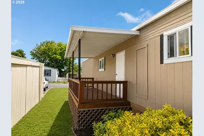 1501 N Hayden Island Dr, Portland, OR 97217 - Photo 21
