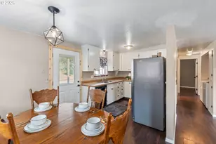 721 SE 9th St, Pendleton, OR 97801 - Photo 11