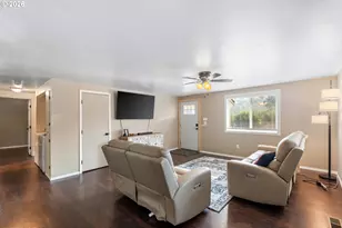 721 SE 9th St, Pendleton, OR 97801 - Photo 9