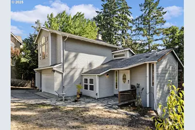 1826 E Carol Ann Dr, Newberg, OR 97132 - Photo 7