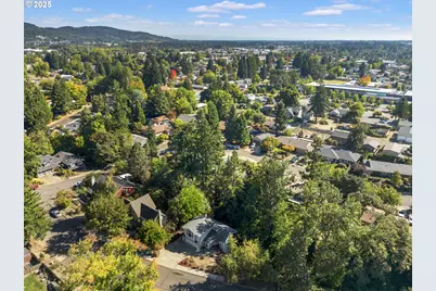 1826 E Carol Ann Dr, Newberg, OR 97132 - Photo 45