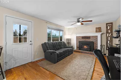 292 NE Palomar Ct, Hillsboro, OR 97124 - Photo 15