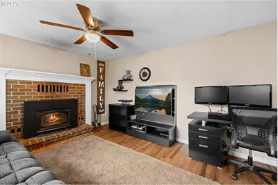 292 NE Palomar Ct, Hillsboro, OR 97124 - Photo 17