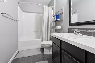 1166 NE 5th St, Gresham, OR 97030 - Photo 13